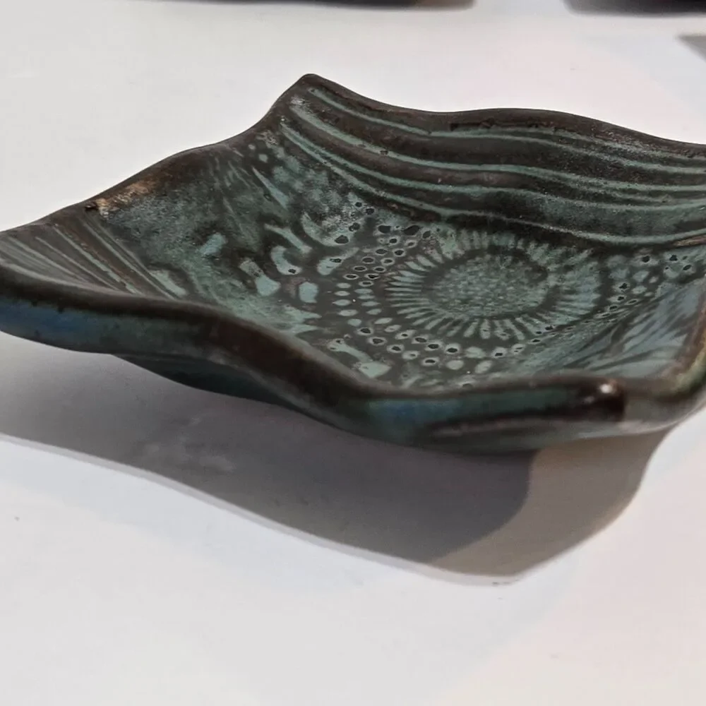 Art Pottery Sauce/ Ring/ Chopstick Holders x4‎ Art Pottery Abstract Green rustic
